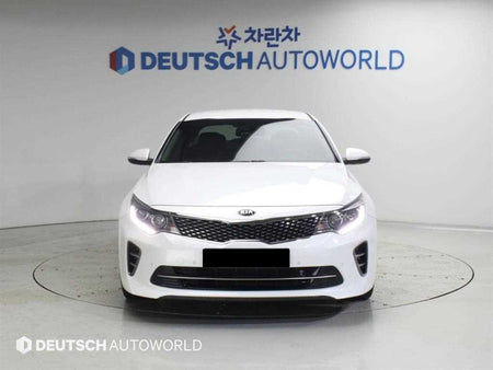 Kia K5 — photo 03
