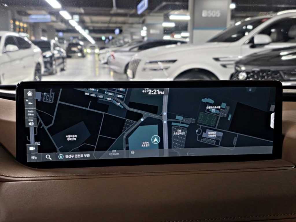 Genesis G80 — photo 14