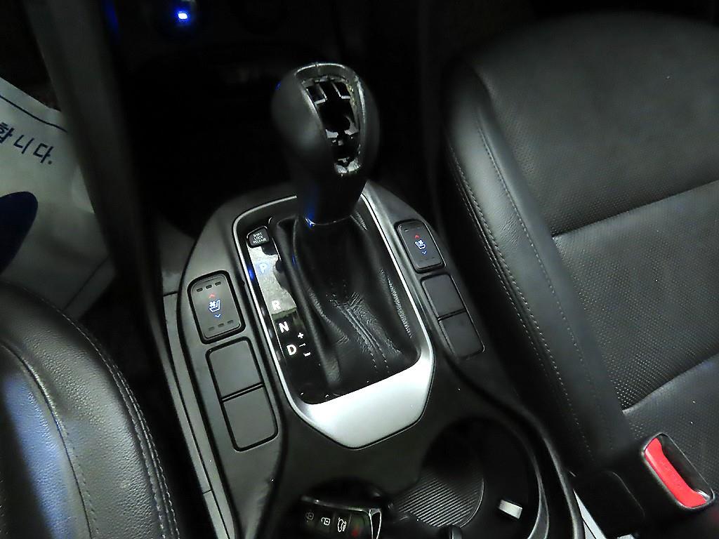 Hyundai Santafe — photo 12