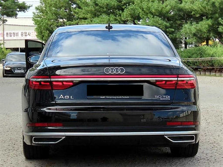 Audi A8 — photo 04