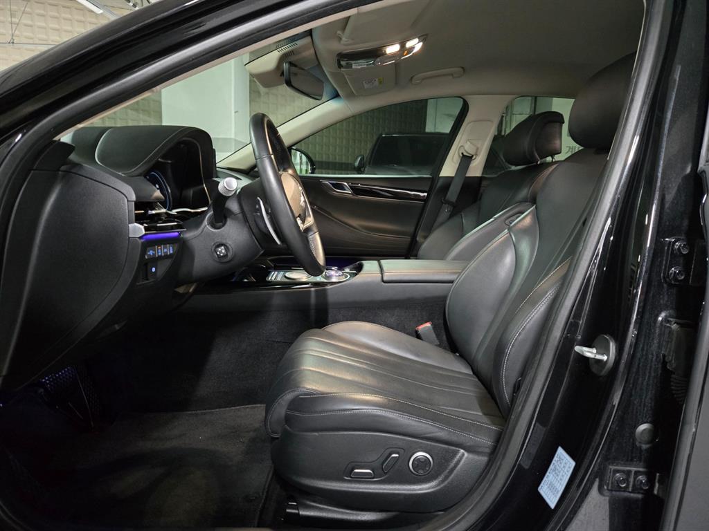 Genesis G80 — photo 06