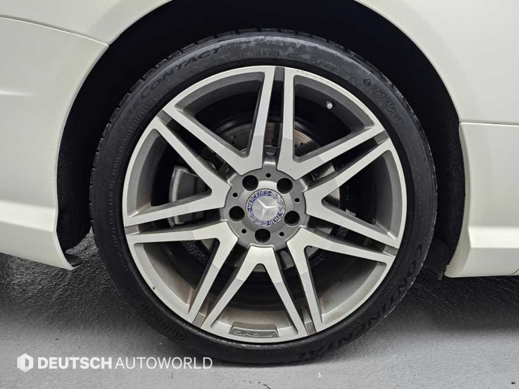 Mercedes-Benz SL-Class — photo 05