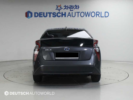 Toyota Prius — photo 04