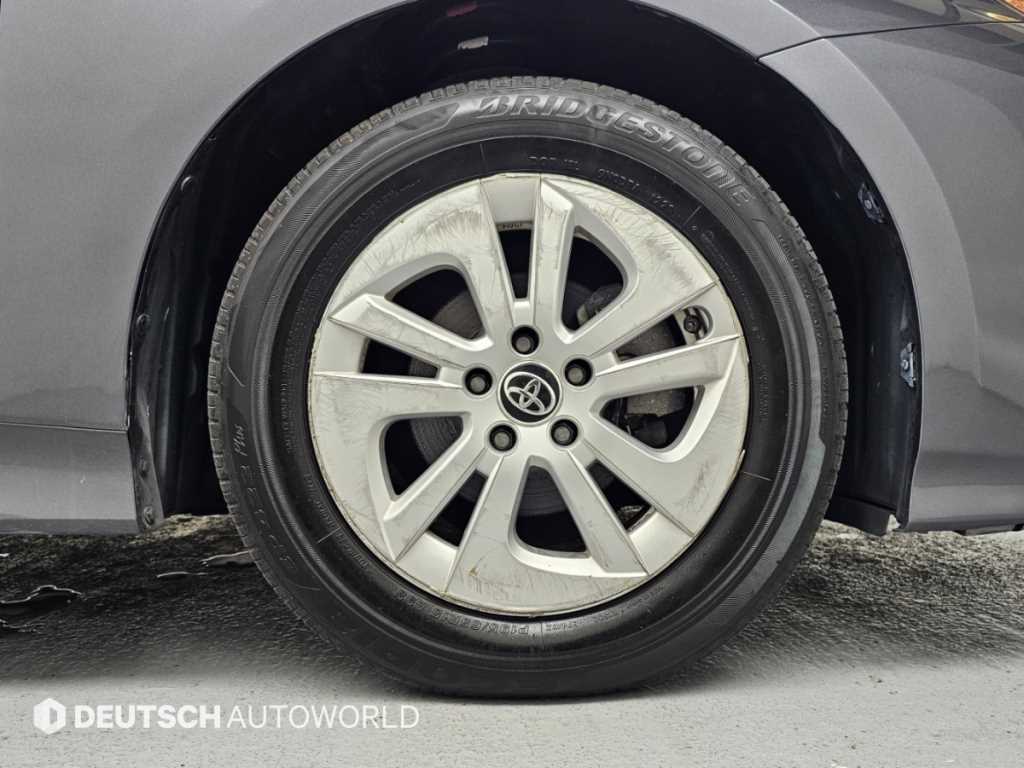 Toyota Prius — photo 05