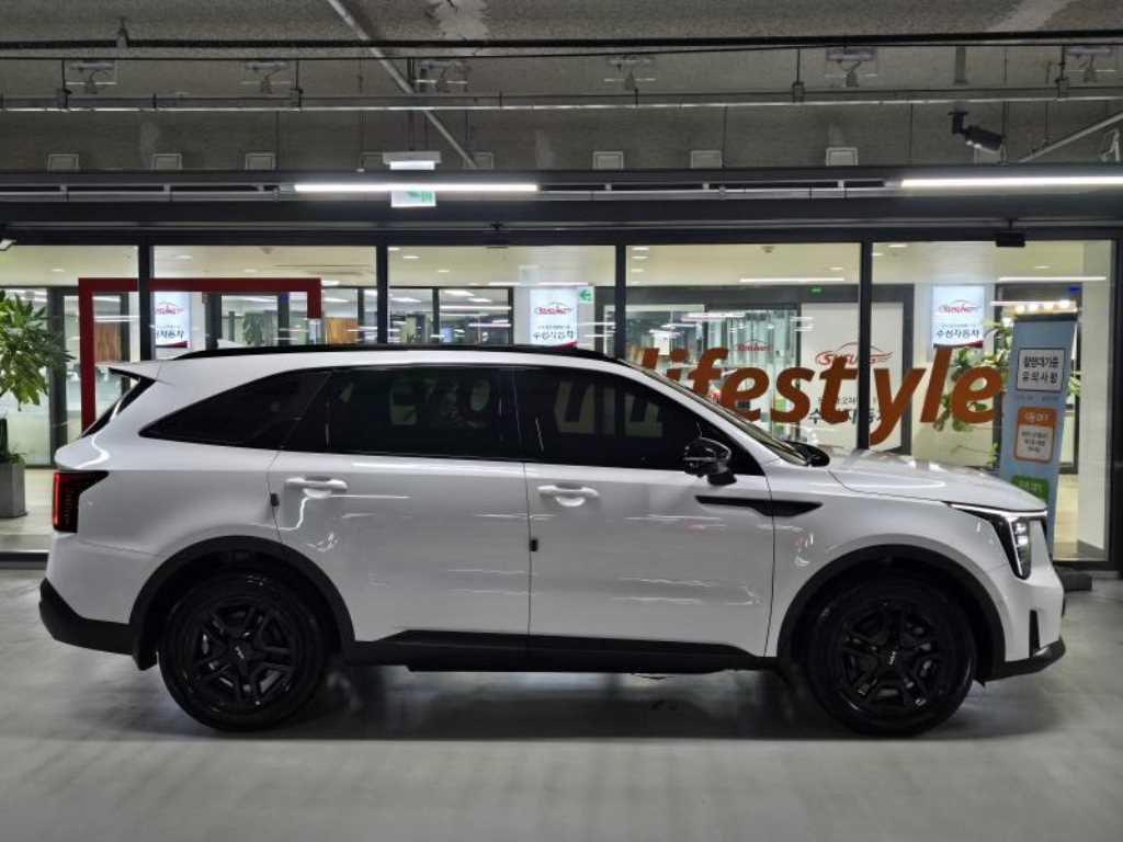 Kia Sorento — photo 03