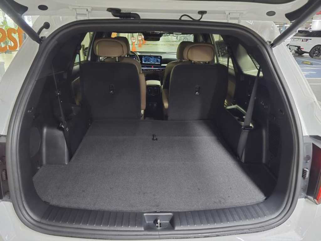 Kia Sorento — photo 17