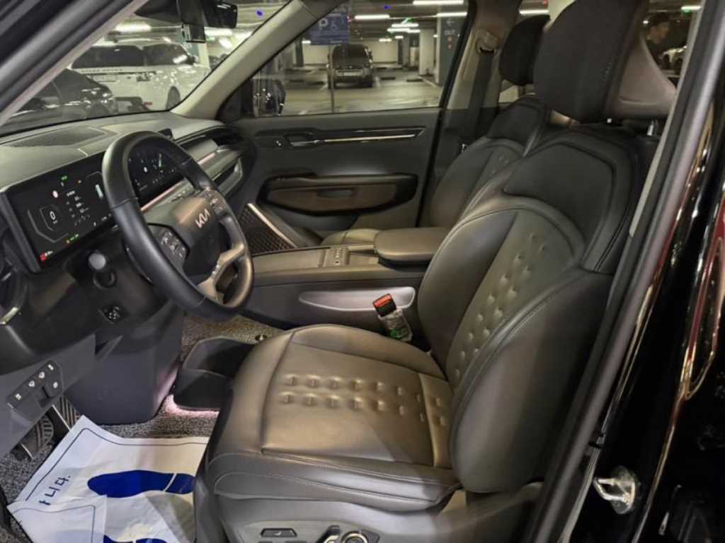 Kia EV9 — photo 06