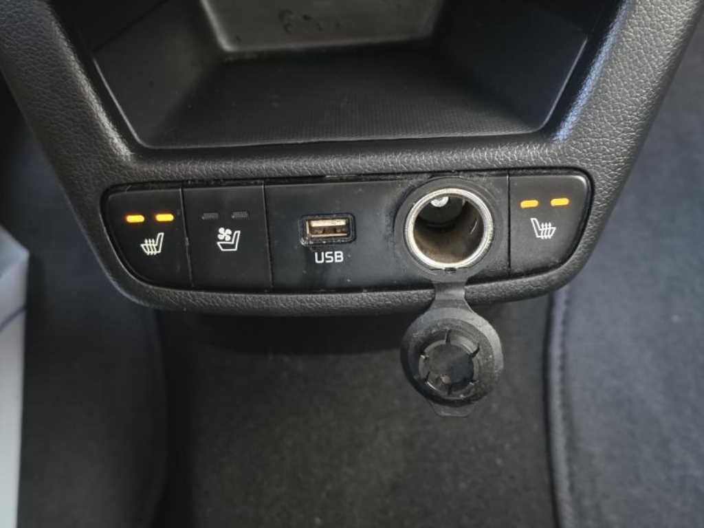 Kia RAY — photo 18