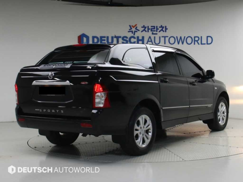 KGM KORANDO — photo 02