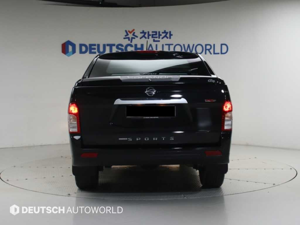 KGM KORANDO — photo 04