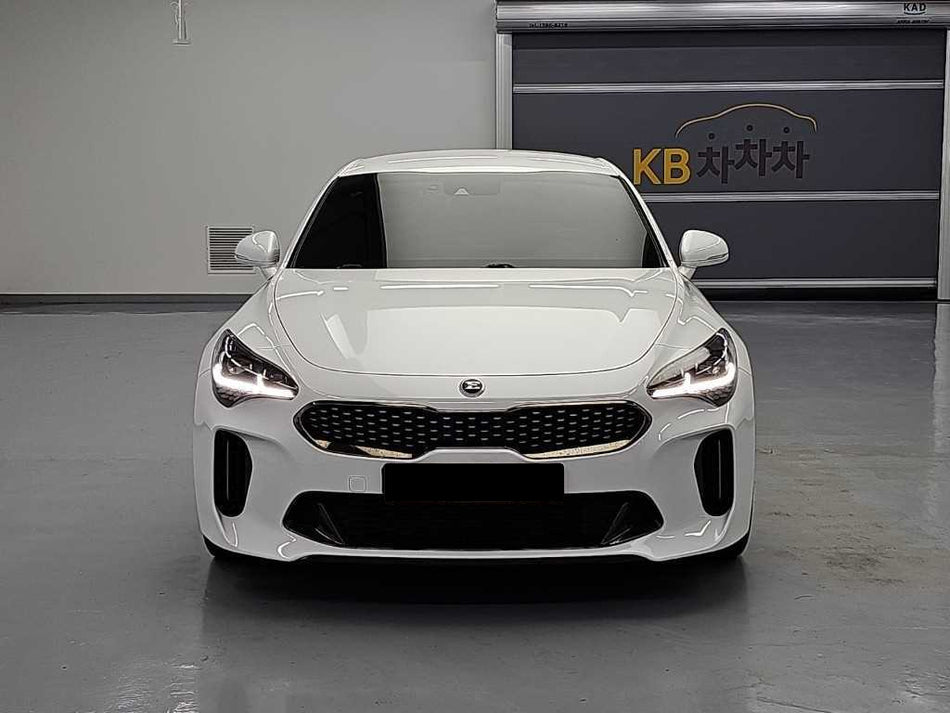 Kia Stinger — photo 03