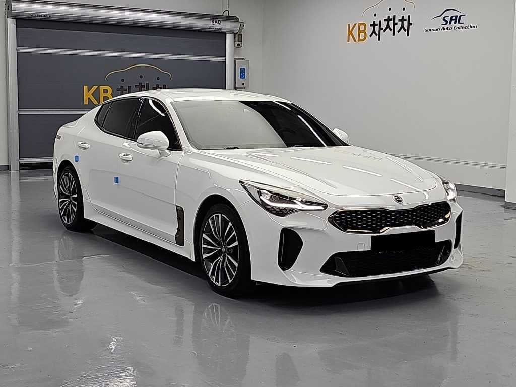Kia Stinger — photo 05