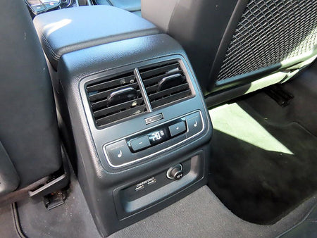 Audi A4 — photo 17