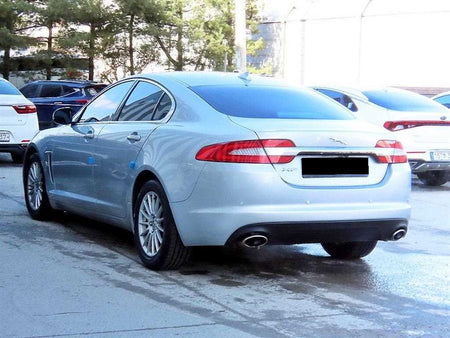 Jaguar XF — photo 03