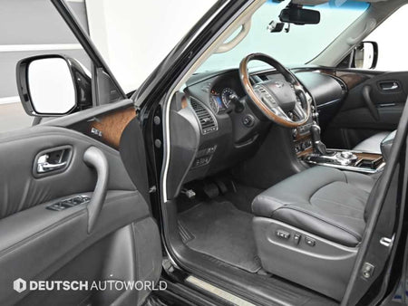 Infiniti QX — photo 11