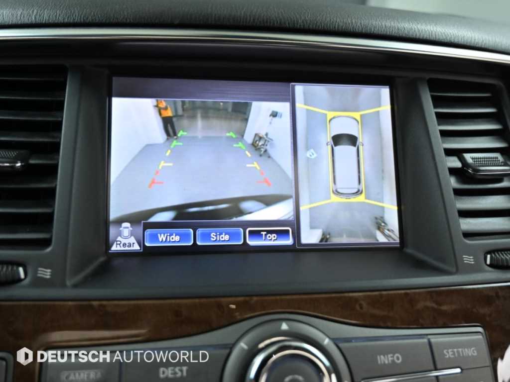 Infiniti QX — photo 15