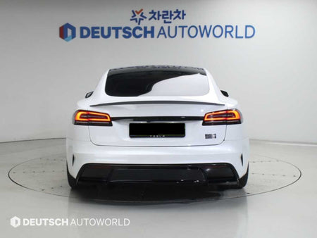 Tesla Model S — photo 04