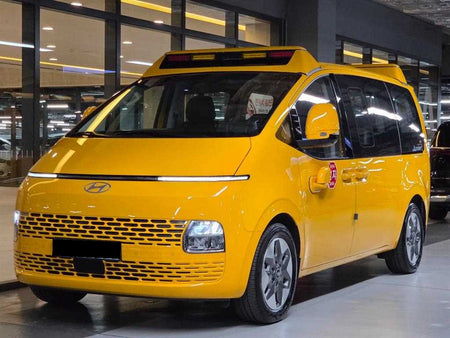 Hyundai Staria — photo 01