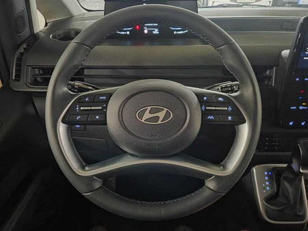 Hyundai Staria — photo 12
