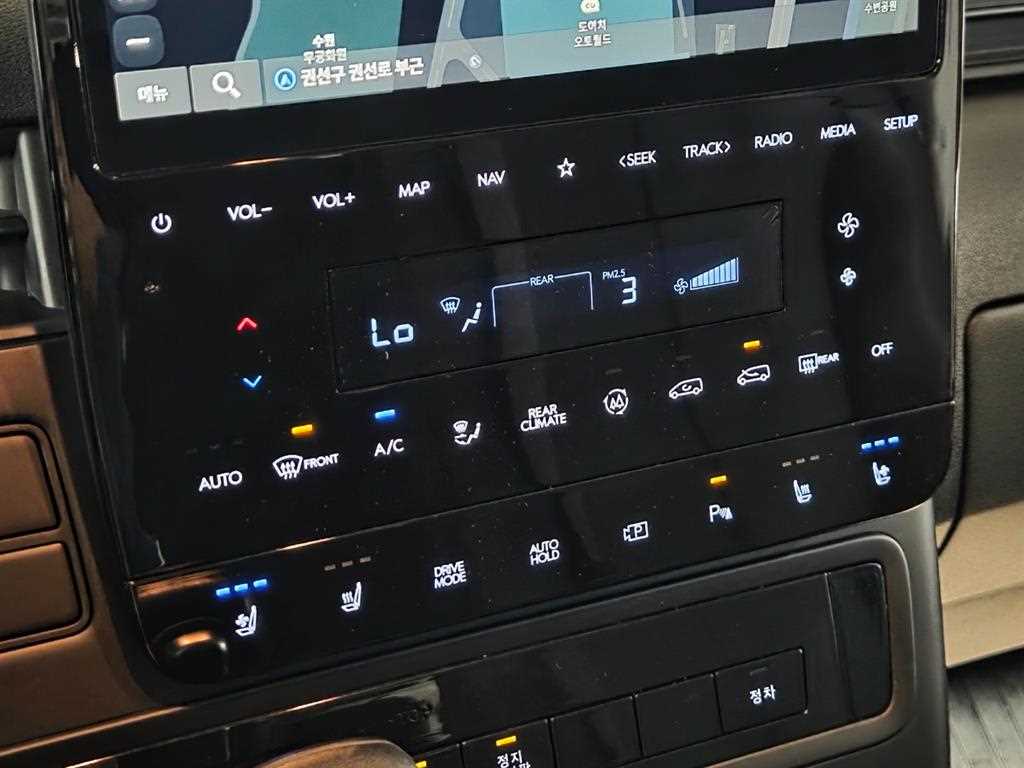 Hyundai Staria — photo 16