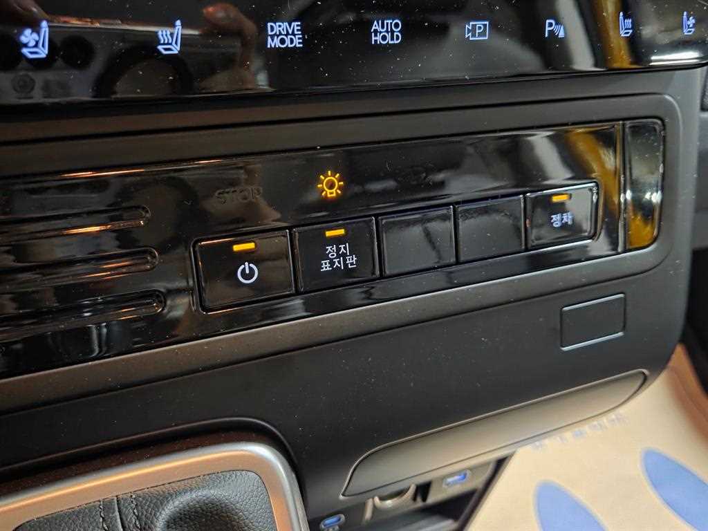 Hyundai Staria — photo 19