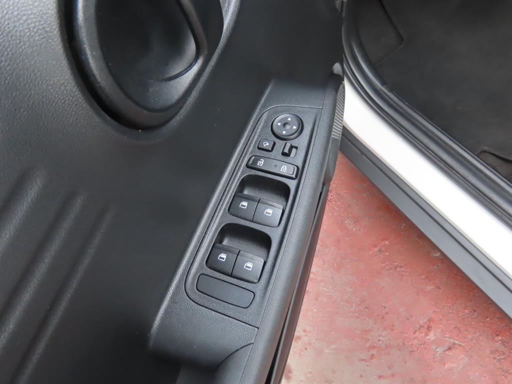 Hyundai Casper — photo 12