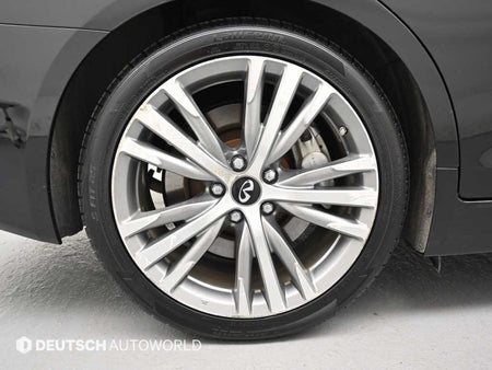 Infiniti Q50 — photo 05