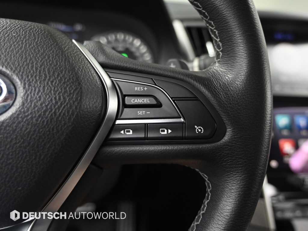 Infiniti Q50 — photo 17