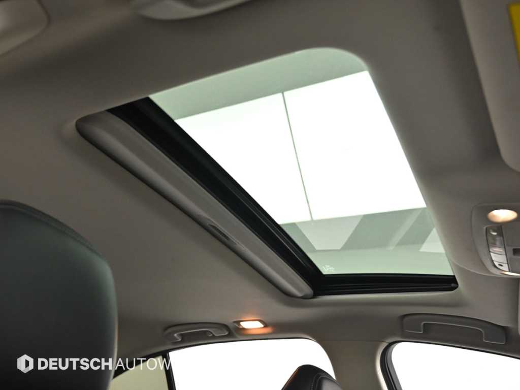 Infiniti Q50 — photo 18