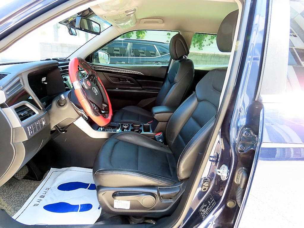 KGM KORANDO — photo 05