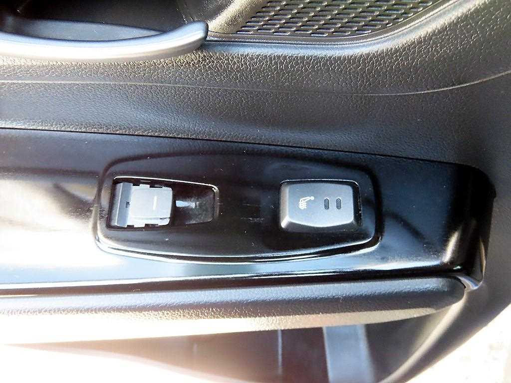 KGM KORANDO — photo 17
