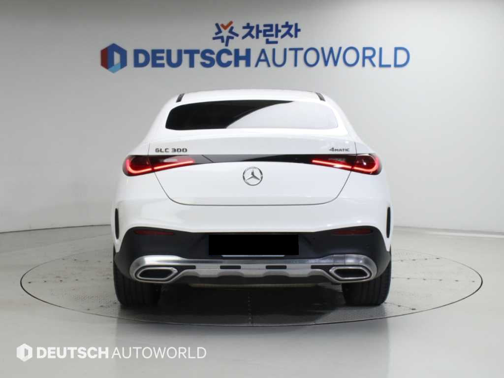 Mercedes-Benz GLC-Class — photo 04