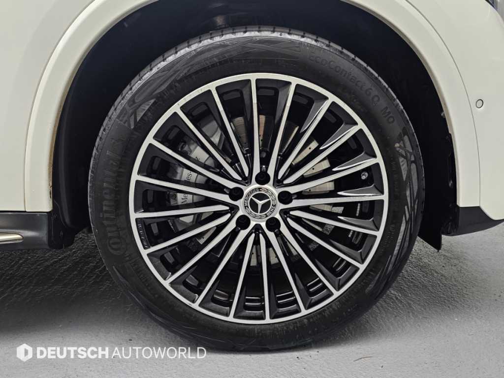 Mercedes-Benz GLC-Class — photo 05
