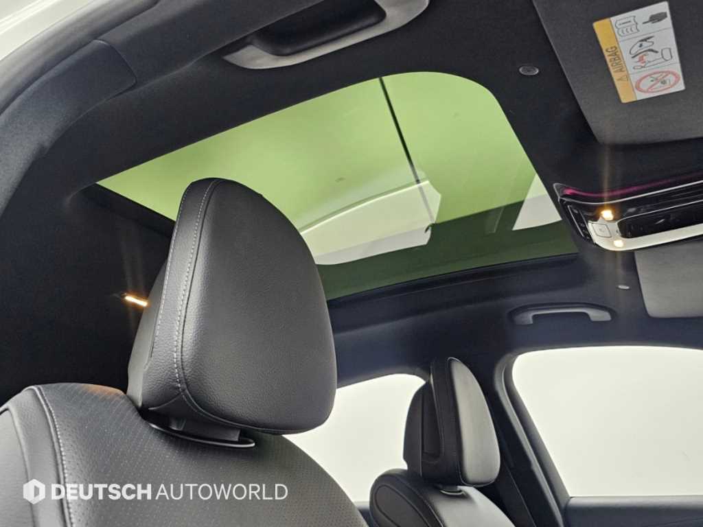 Mercedes-Benz GLC-Class — photo 18