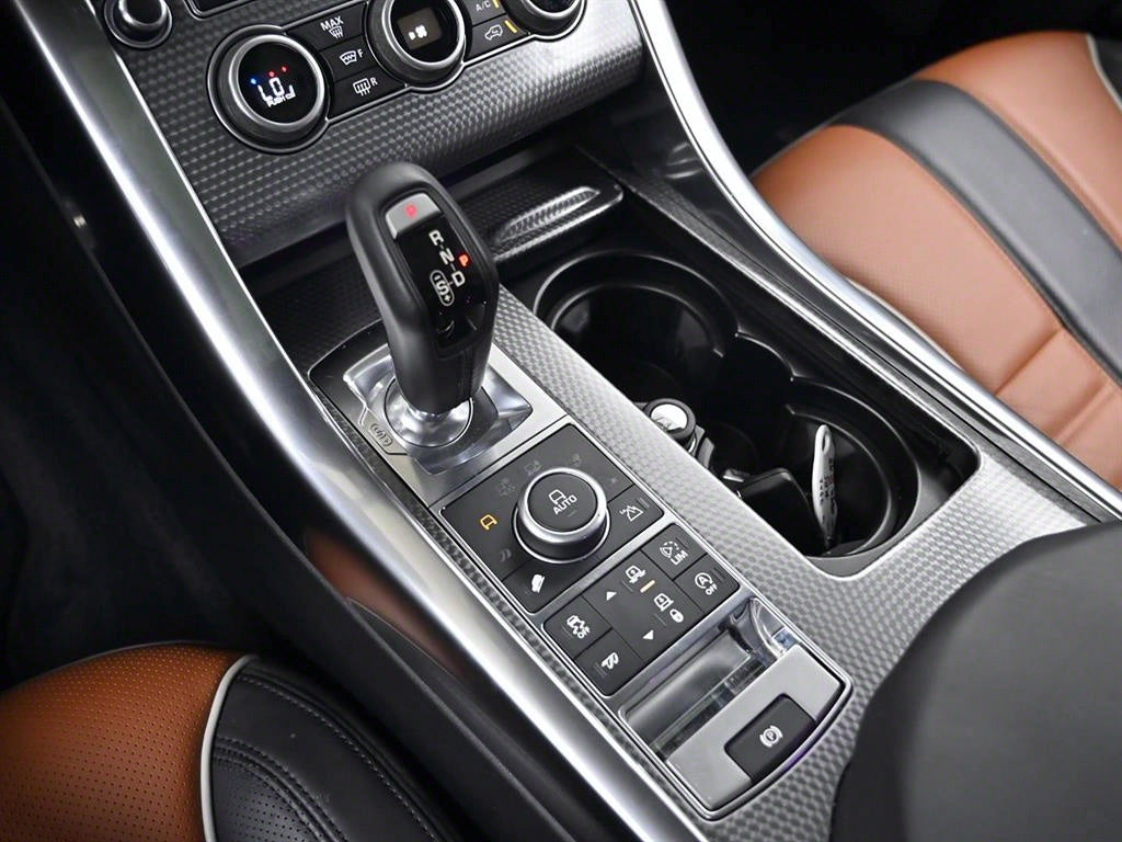 Land Rover Range Rover Sport — photo 10