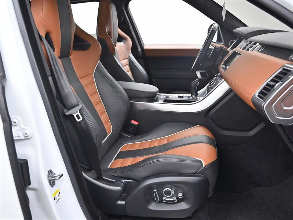 Land Rover Range Rover Sport — photo 11