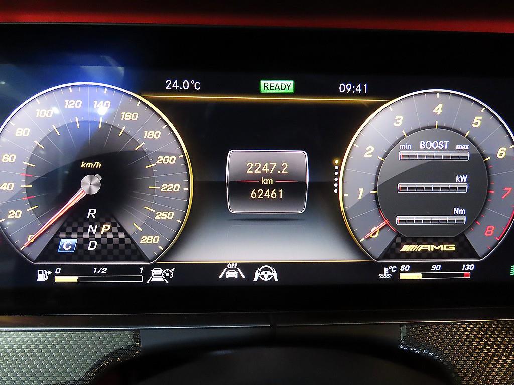 Mercedes-Benz CLS-Class — photo 09
