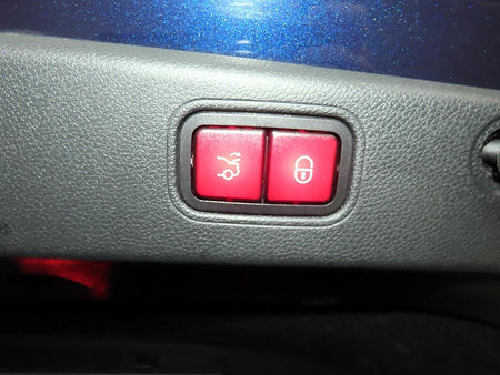Mercedes-Benz CLS-Class — photo 16