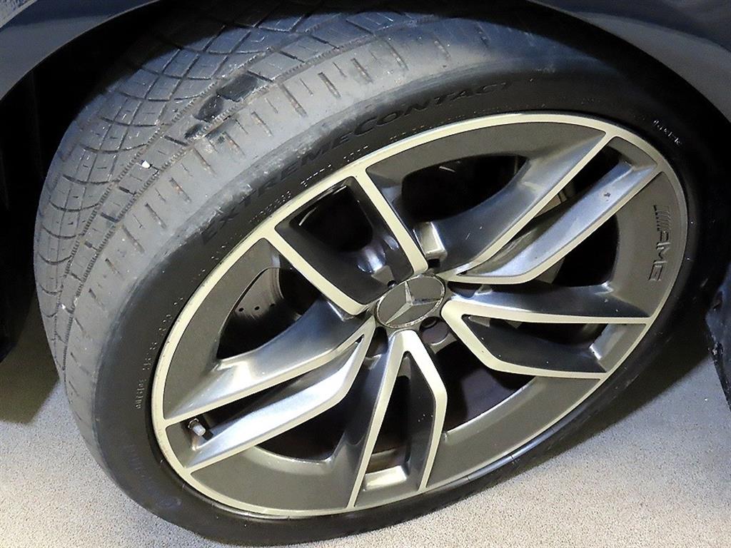 Mercedes-Benz CLS-Class — photo 20