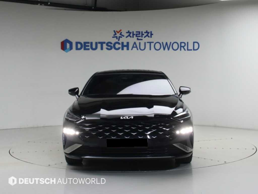 Kia K8 — photo 03