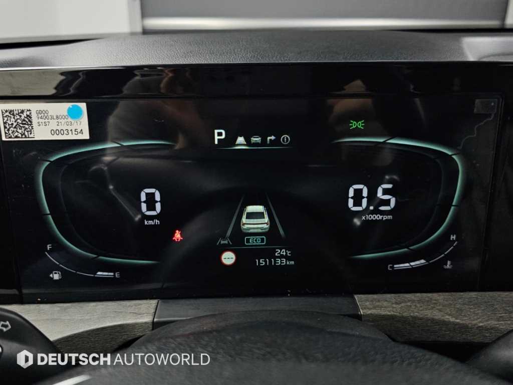 Kia K8 — photo 08