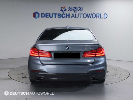 BMW 5-Series — photo 04
