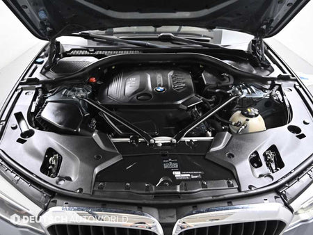 BMW 5-Series — photo 06