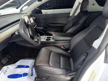 Tesla Model Y — photo 06