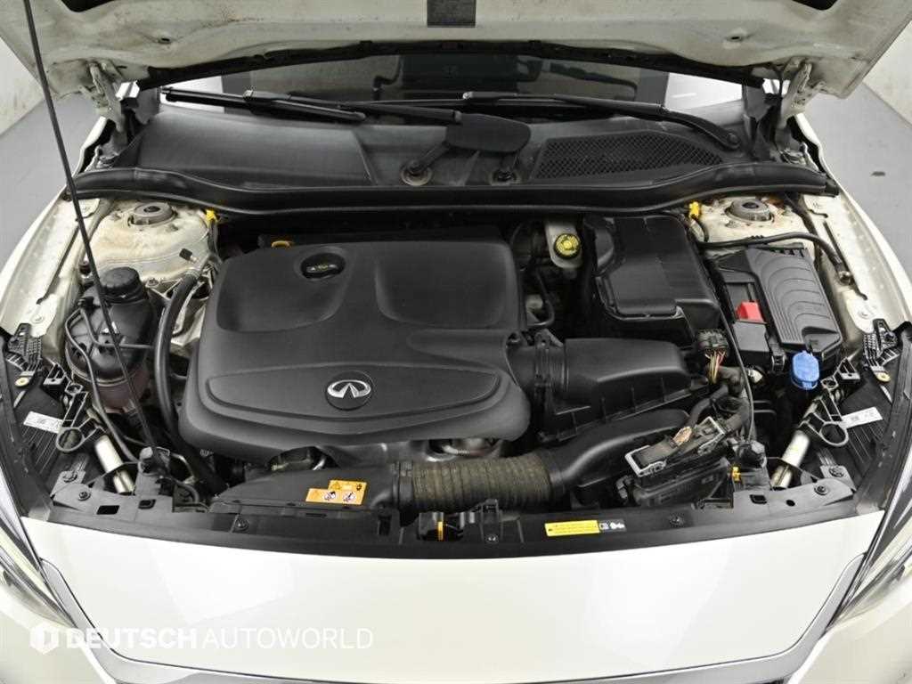 Infiniti Q30 — photo 06