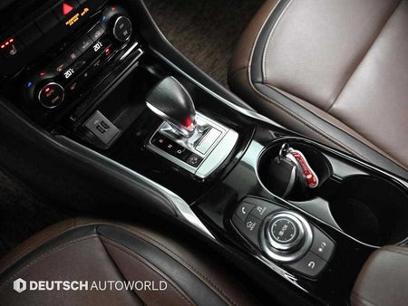 Infiniti Q30 — photo 09