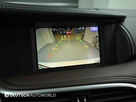 Infiniti Q30 — photo 15
