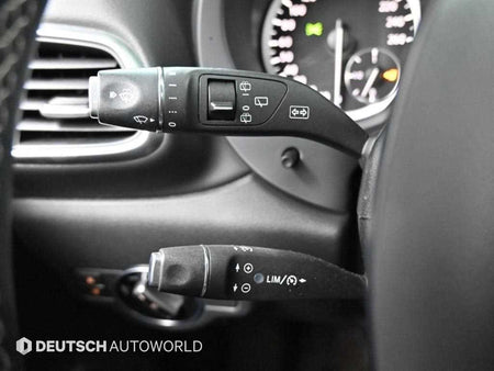 Infiniti Q30 — photo 16