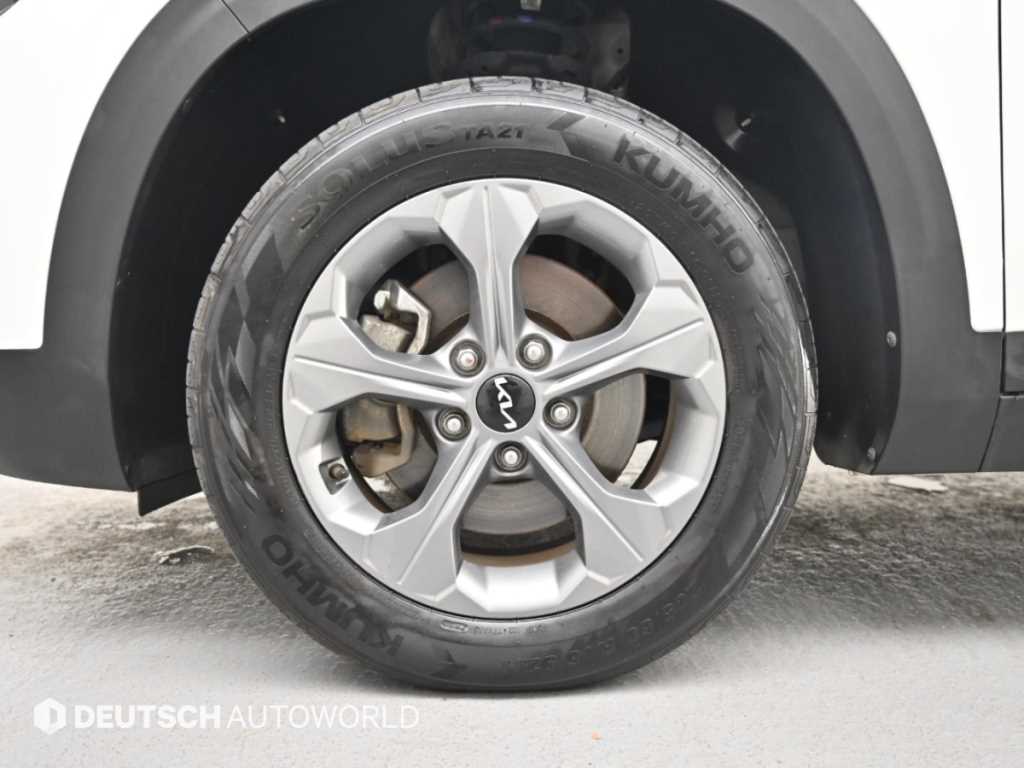Kia Seltos — photo 05