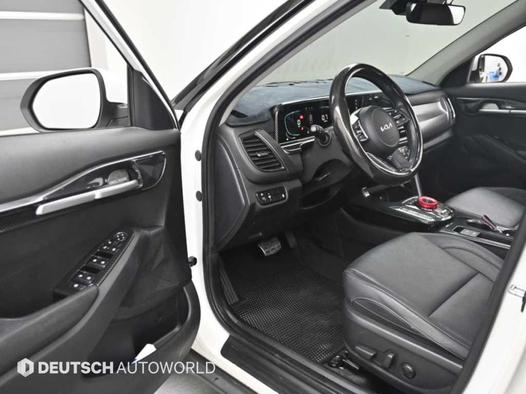 Kia Seltos — photo 11